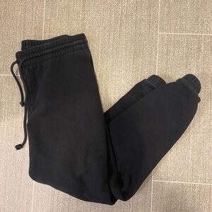 Aritzia tna cozyfleece sweatpants